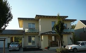 Rooster Bed&Breakfast EP Eintrittskarten bei uns garantiert!